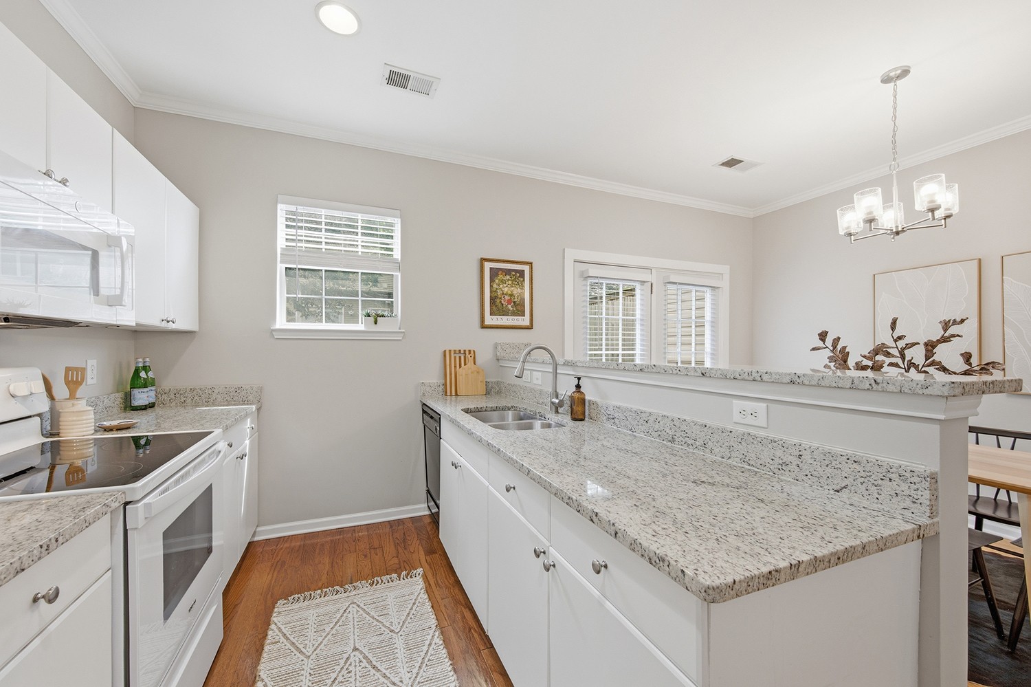 3161 Parthenon Ave Unit: 103