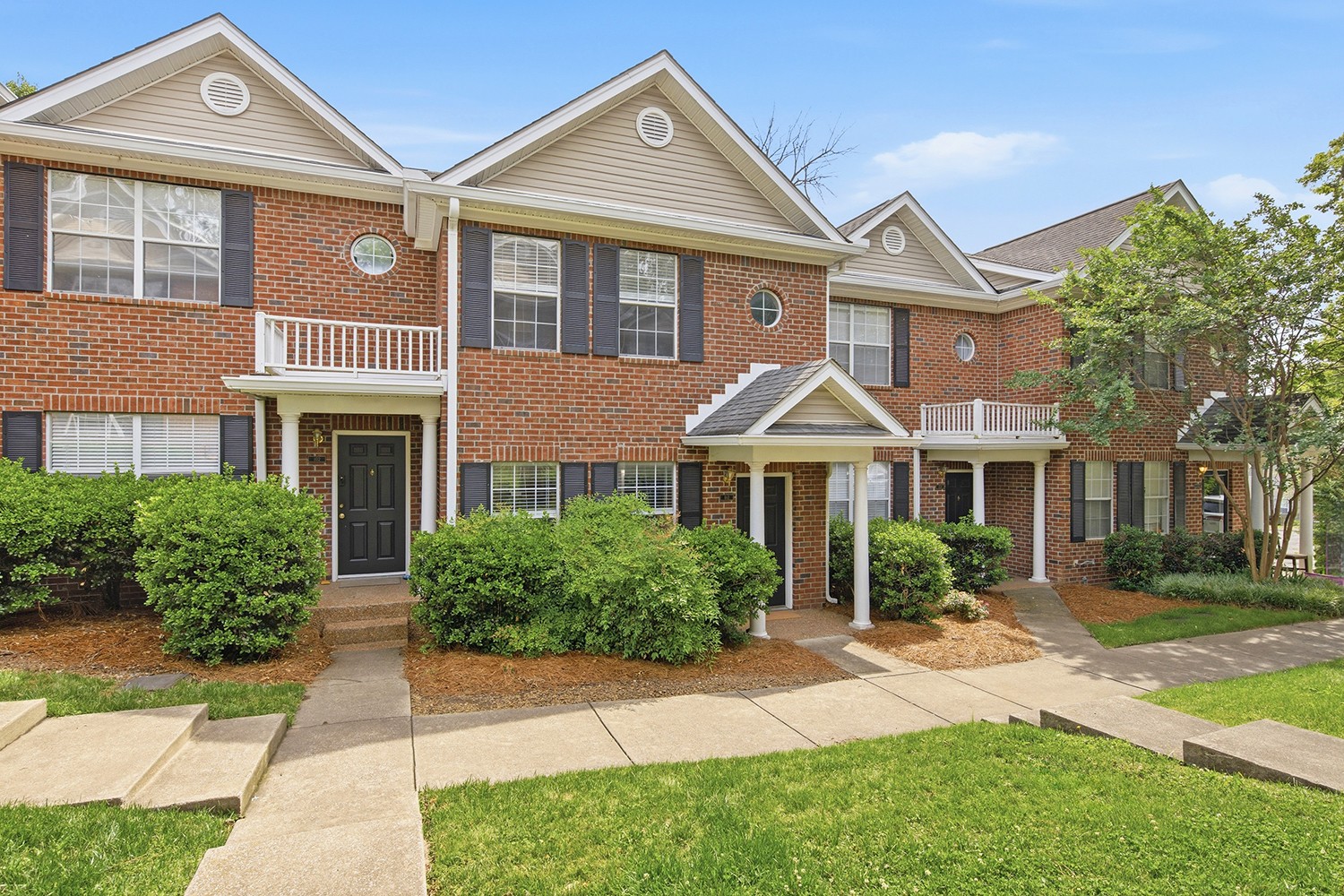 3161 Parthenon Ave Unit: 103