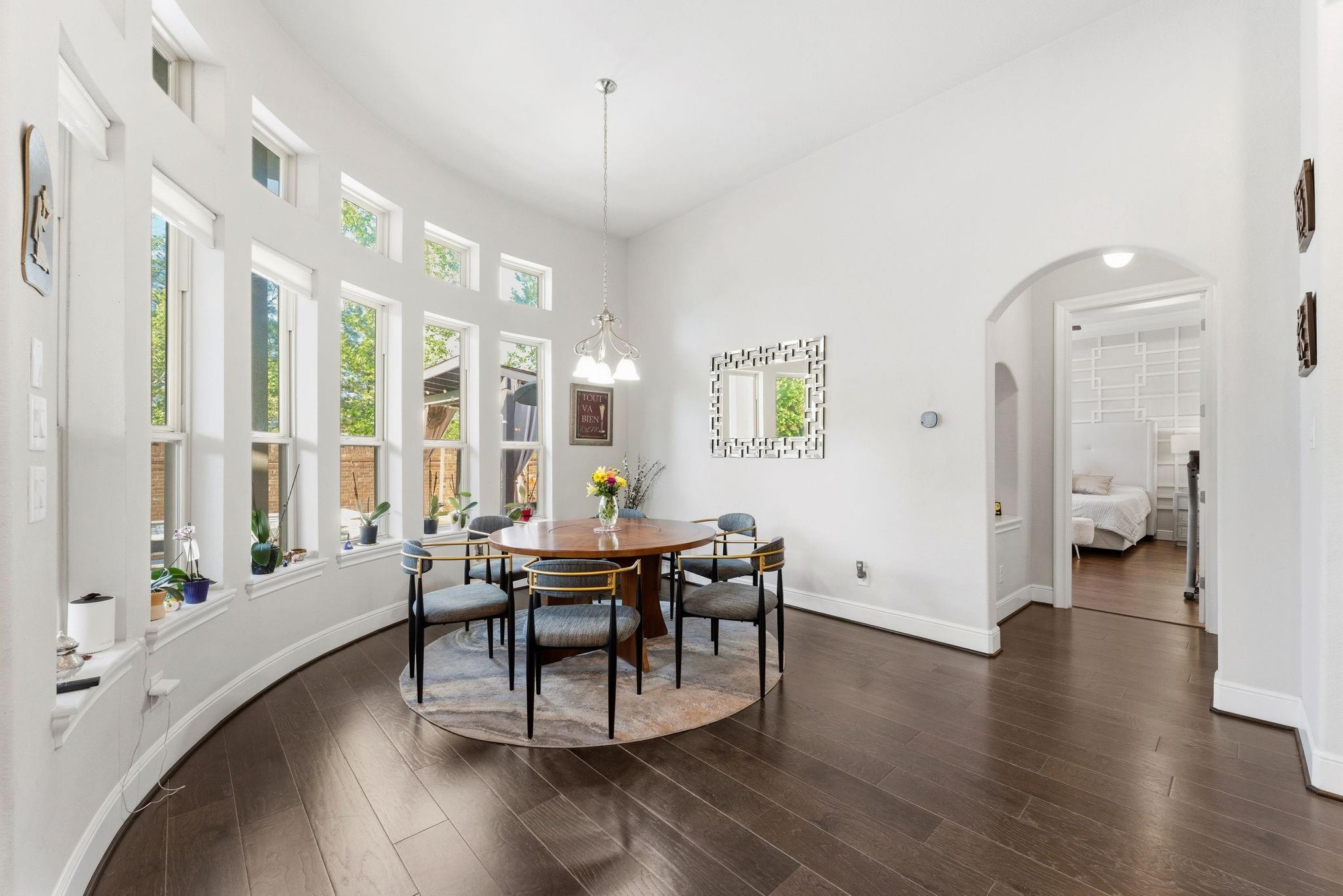 4023 Woodland Meadow Drive