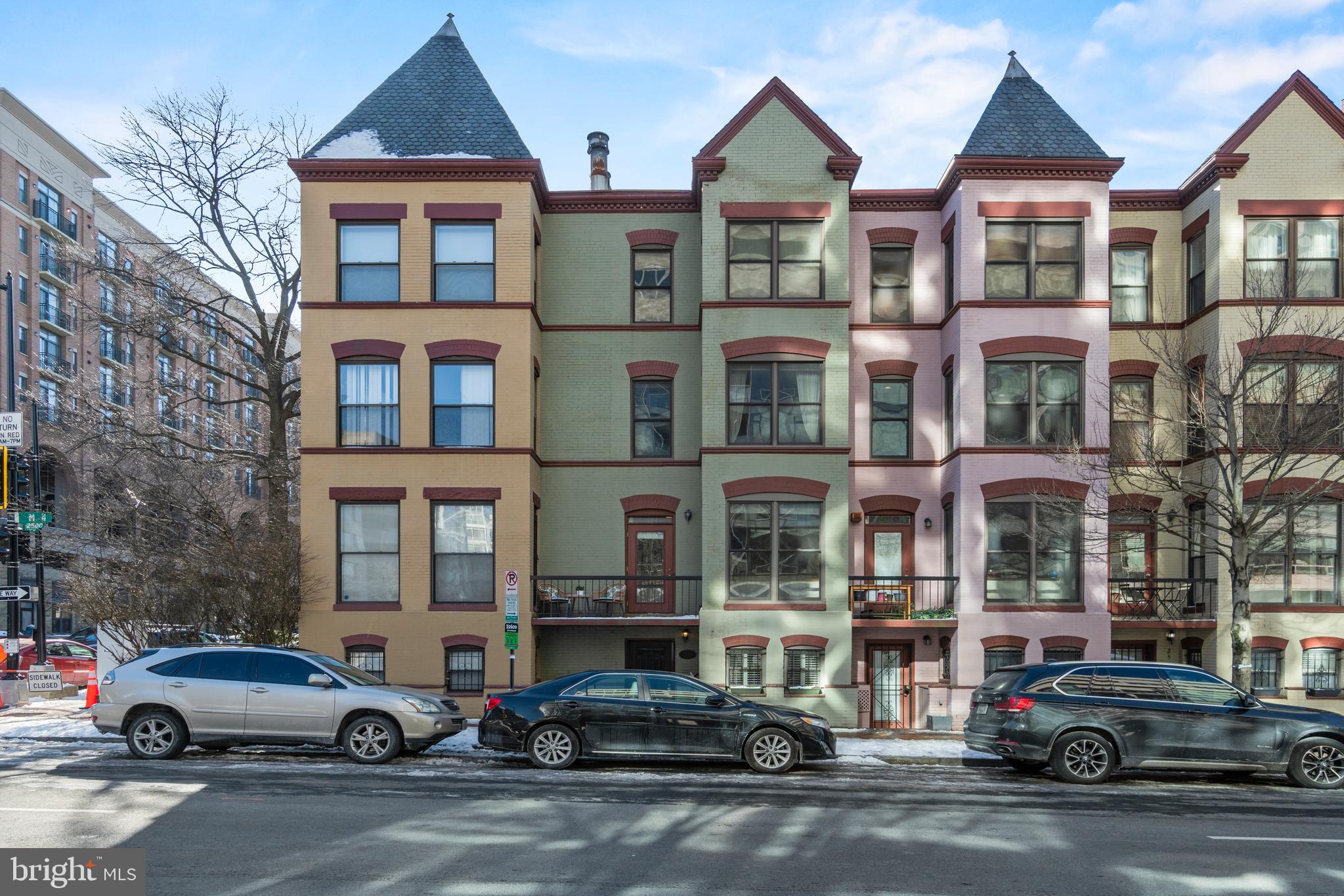 2502 M St NW #2502