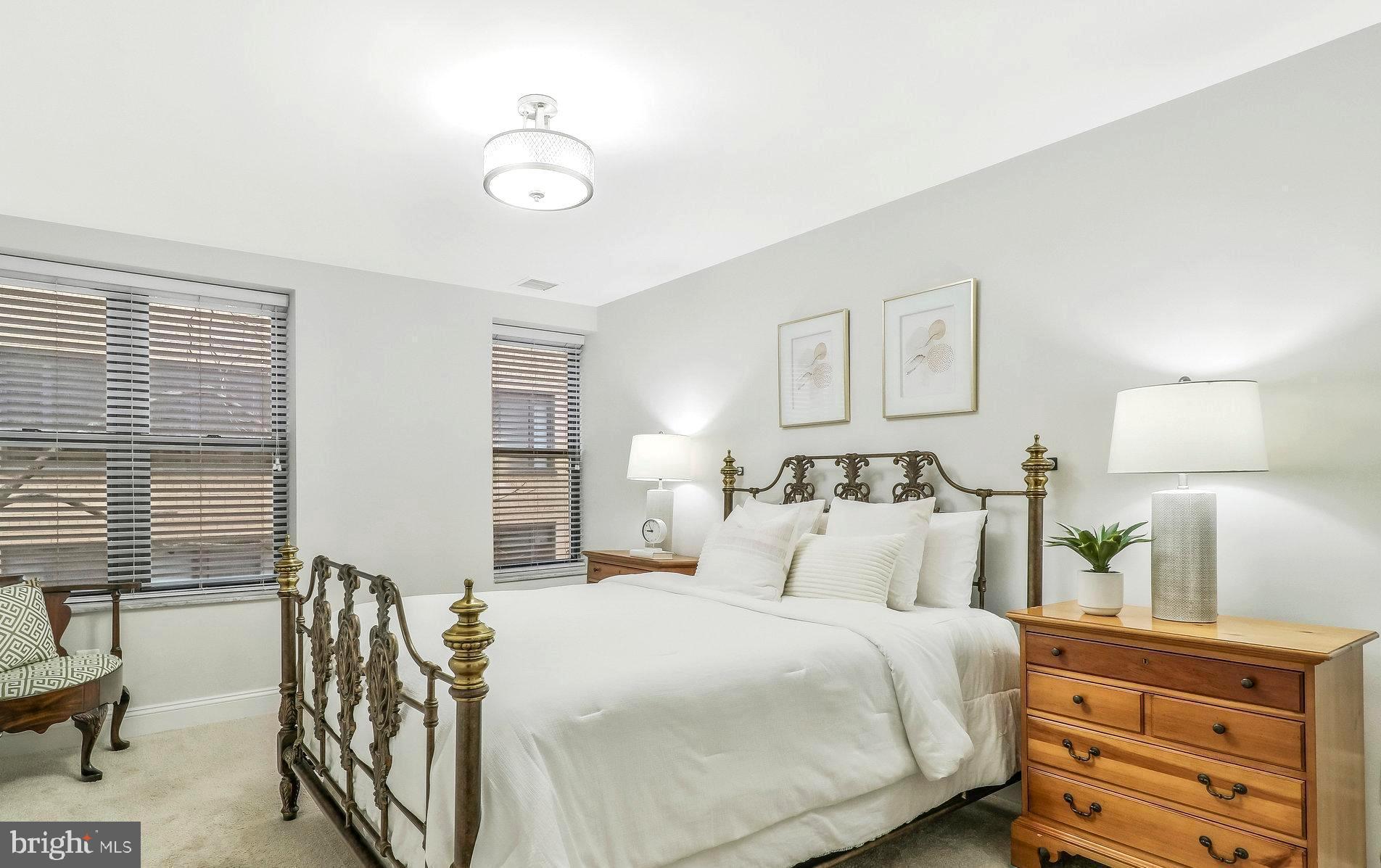 2138 California St NW #406