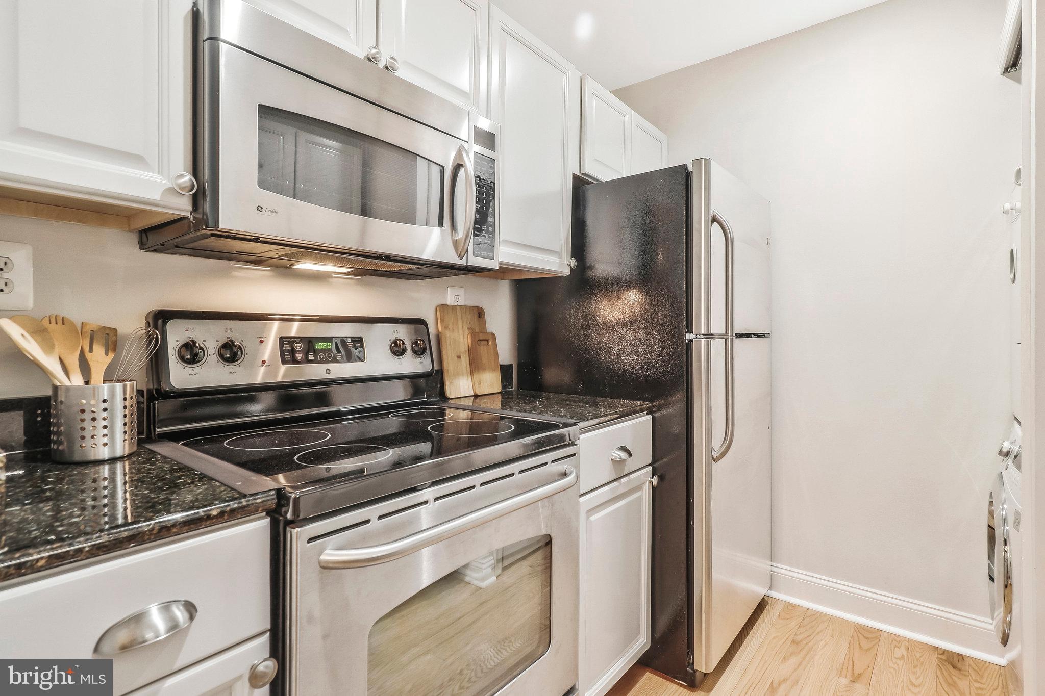 2138 California St NW #406