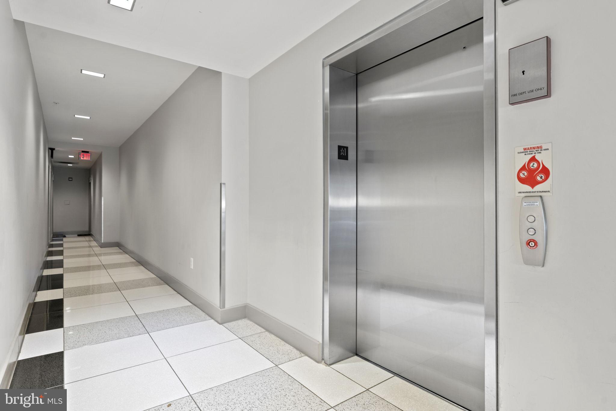 1348 Euclid St NW #204