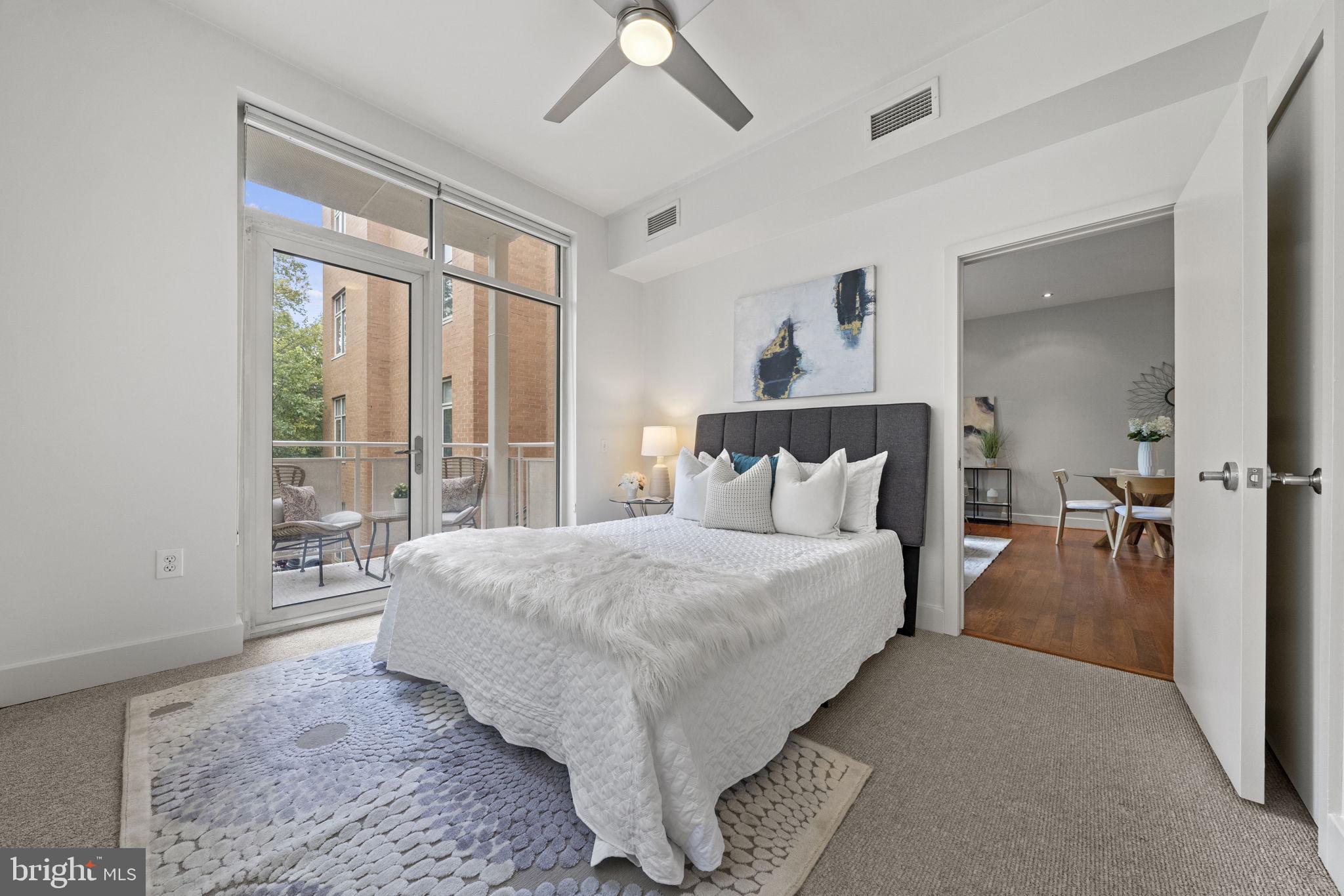 1348 Euclid St NW #204