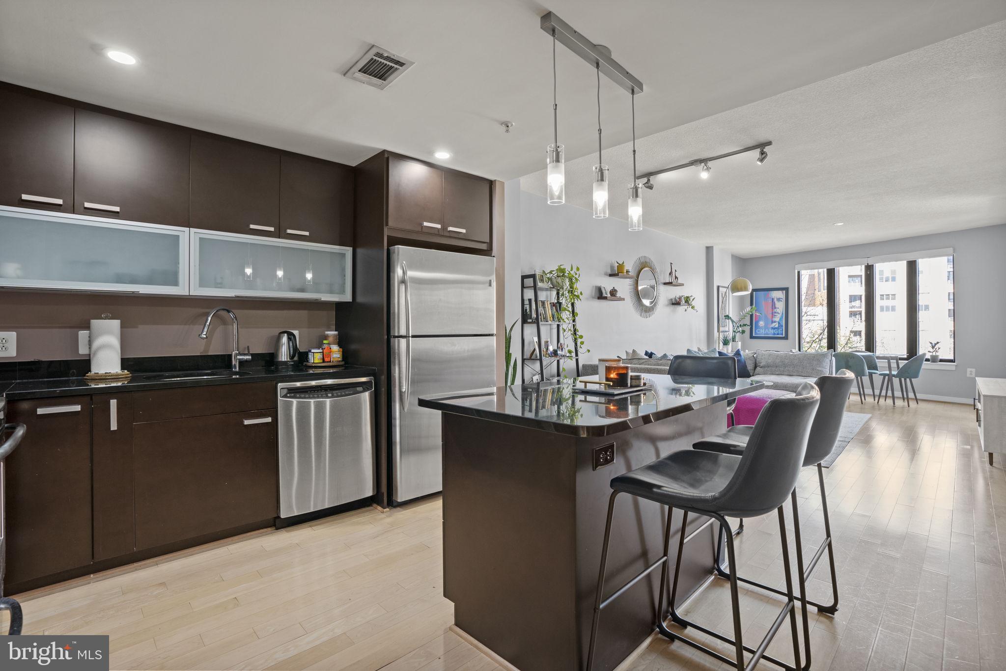 1010 Massachusetts Ave NW #502