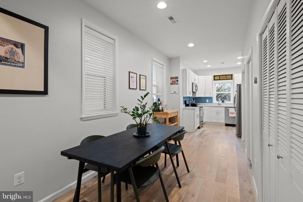 754 Lamont St NW #2