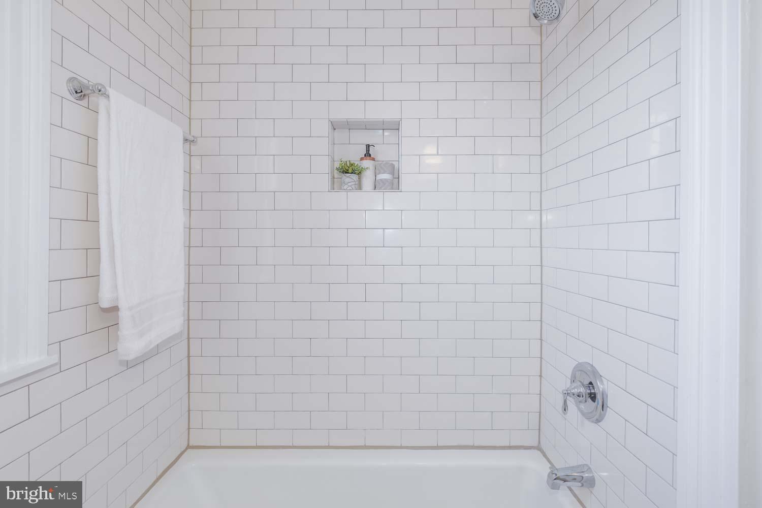 3600 Connecticut Ave NW #403