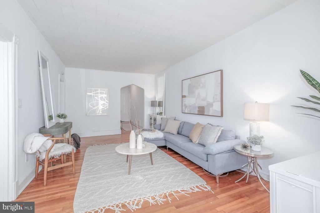 3600 Connecticut Ave NW #403