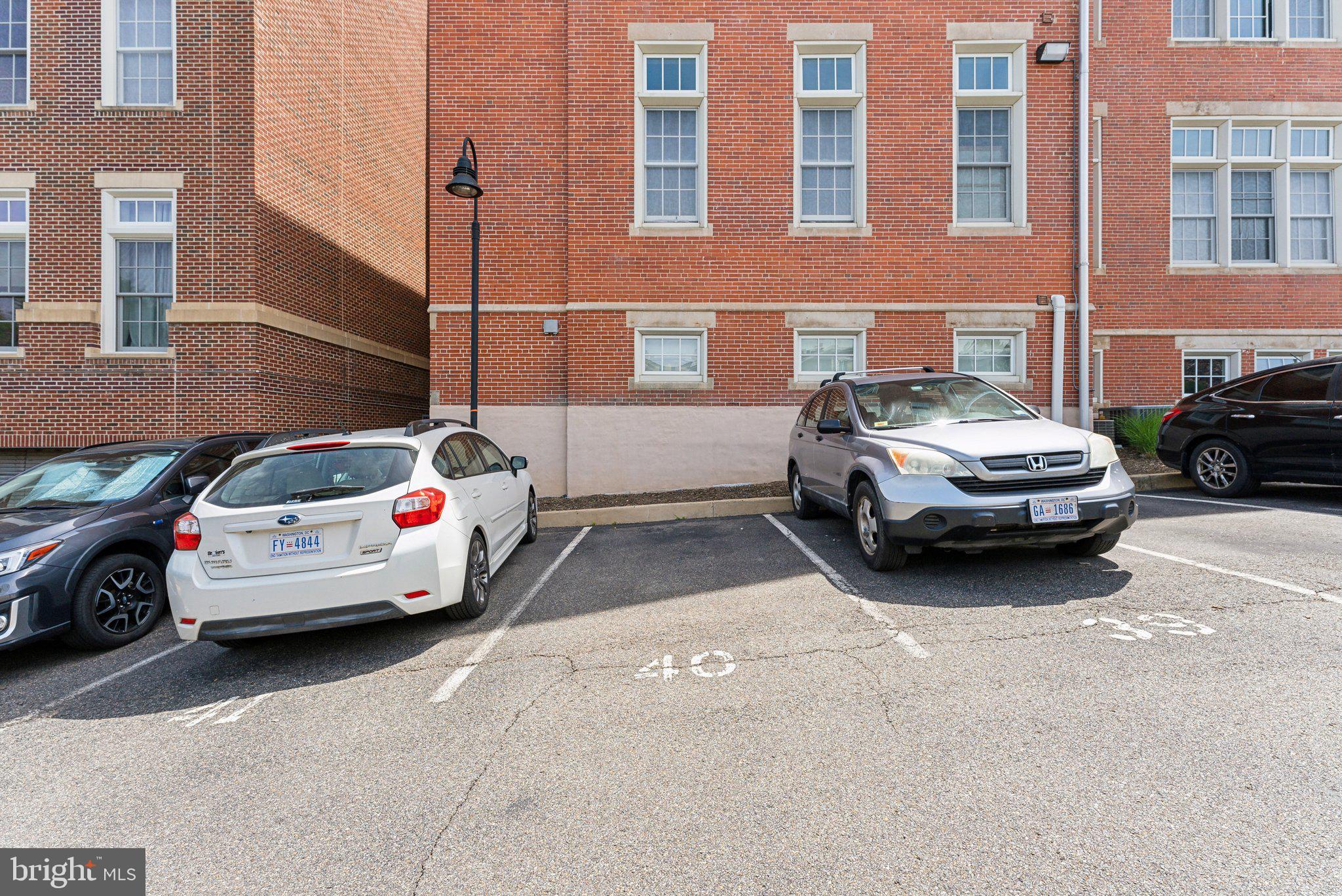 440 12th St NE #215