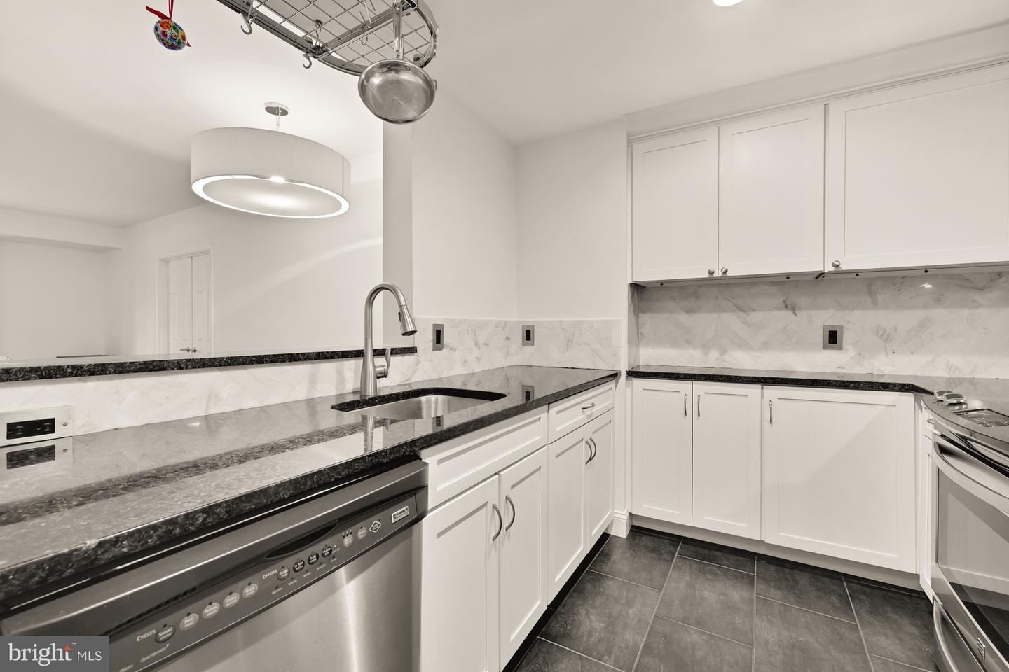 2301 N St NW #101