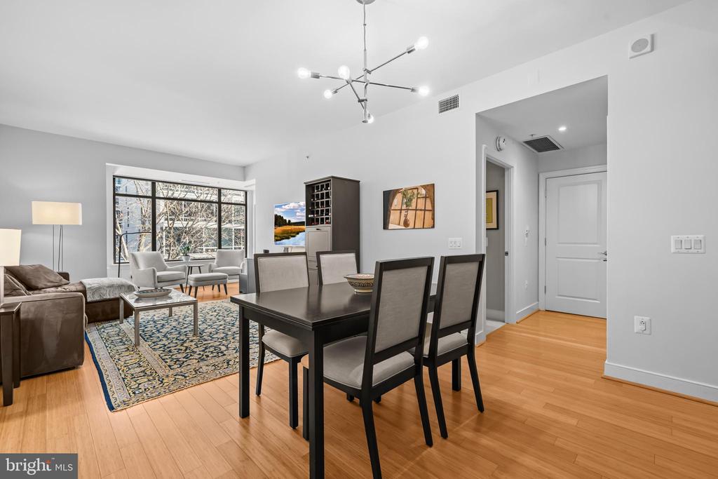 2425 L STREET NW 537