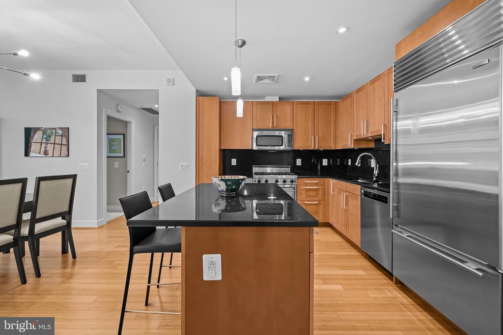 2425 L STREET NW 537