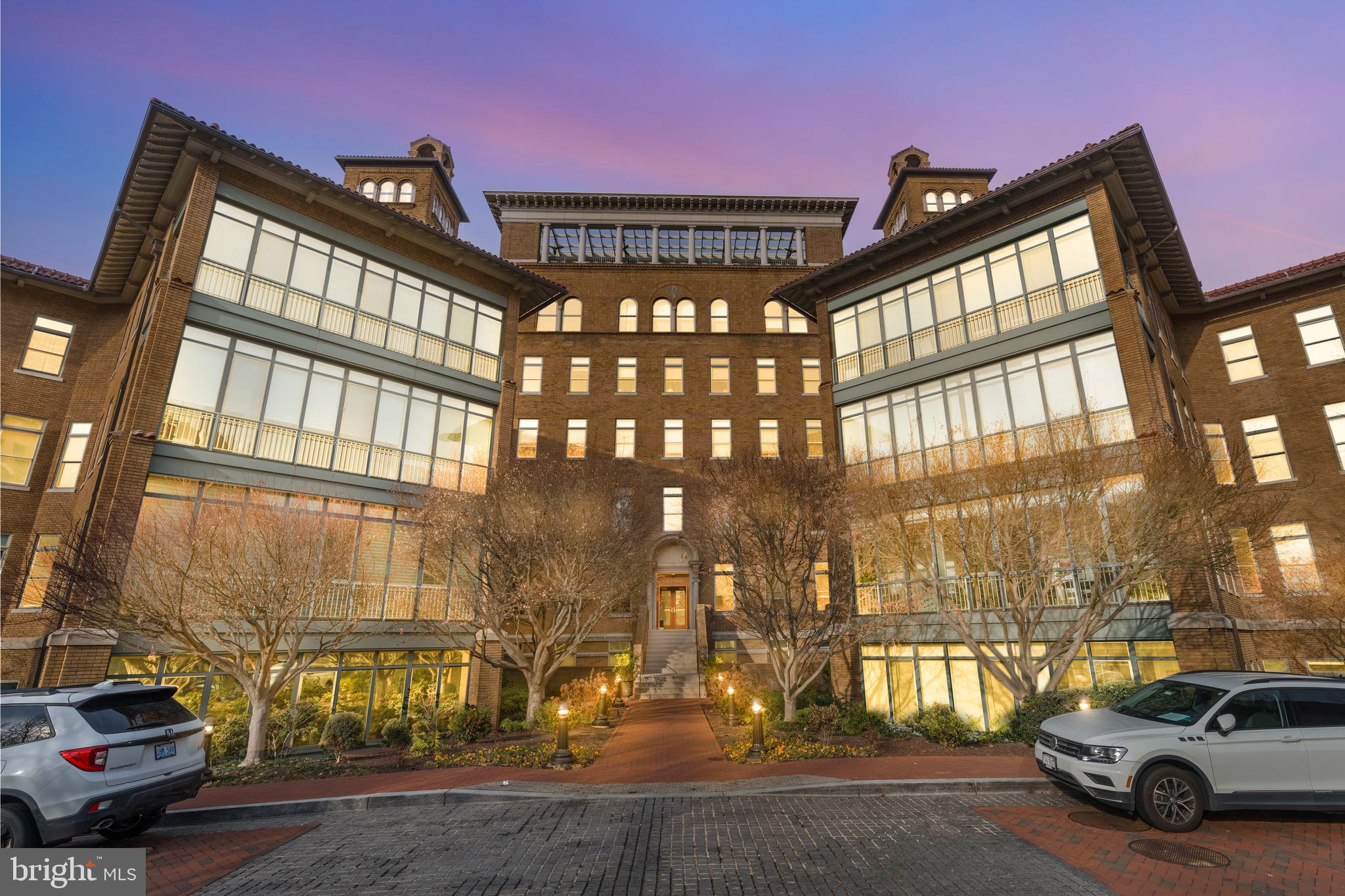 2425 L STREET NW 537