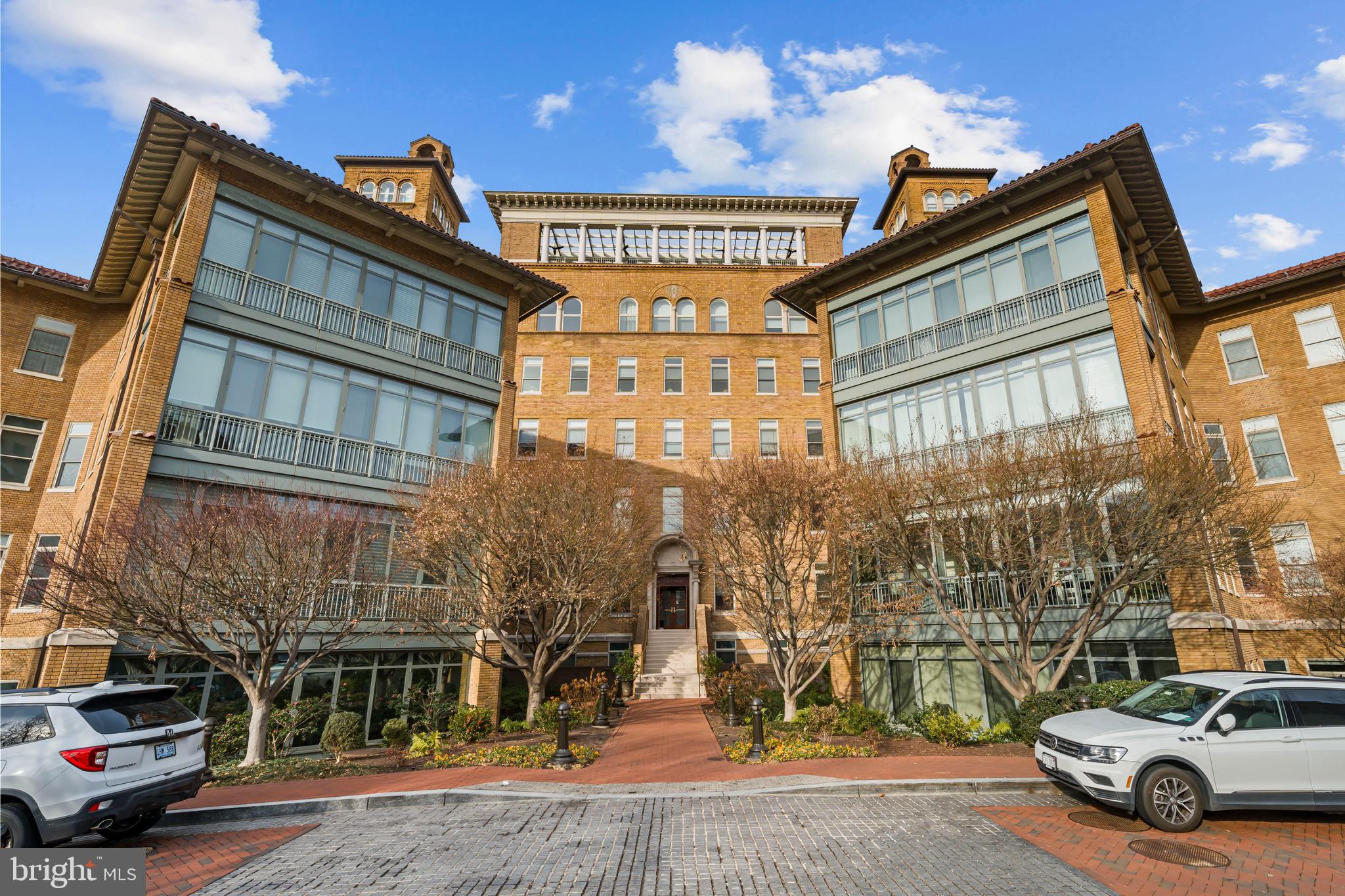 2425 L STREET NW 537