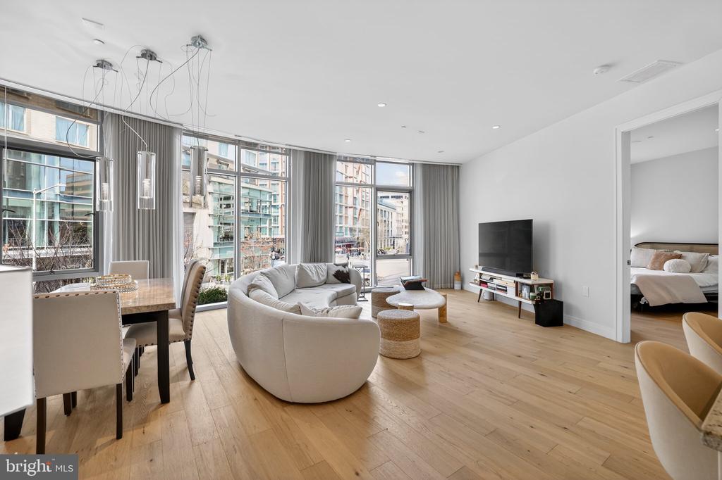 1177 22ND STREET NW Unit: 2M