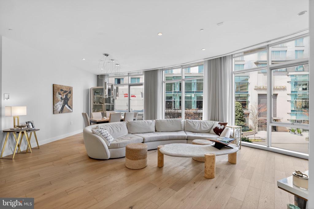 1177 22ND STREET NW Unit: 2M