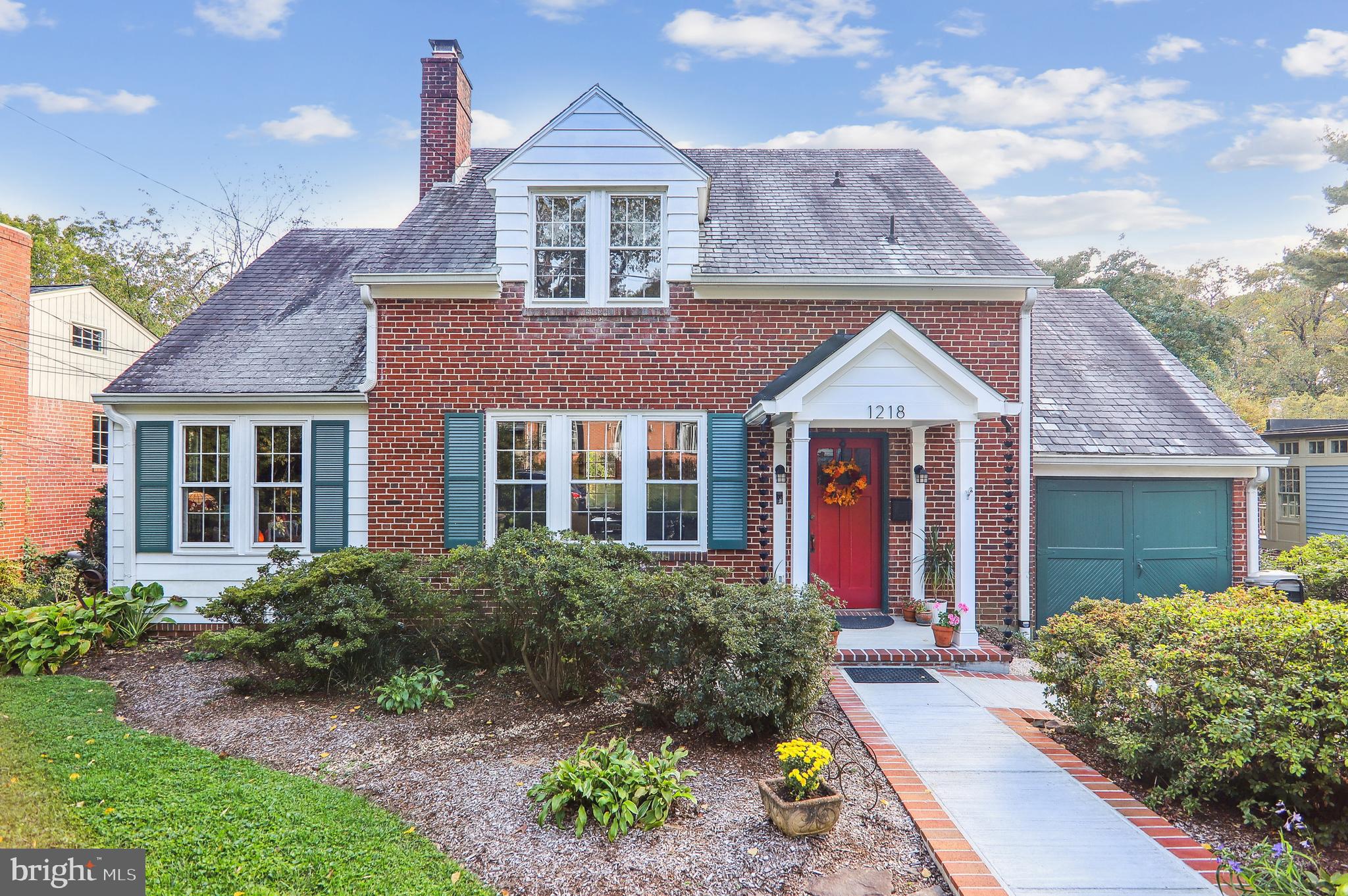 1218 Pinecrest Cir