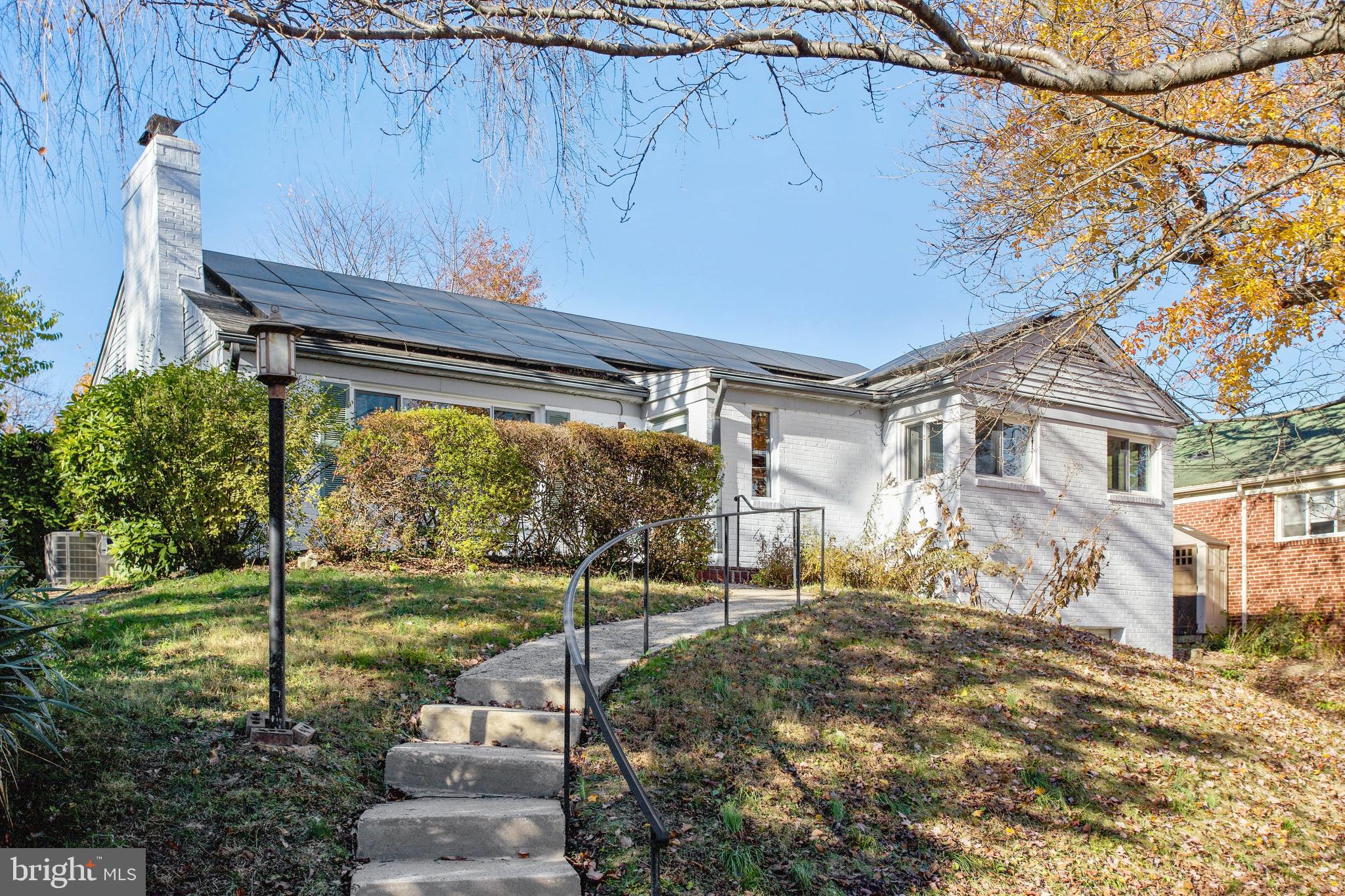 2405 Colston Dr