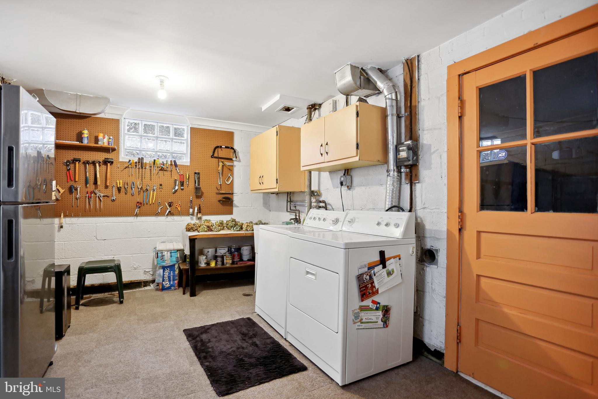 2405 Colston Dr
