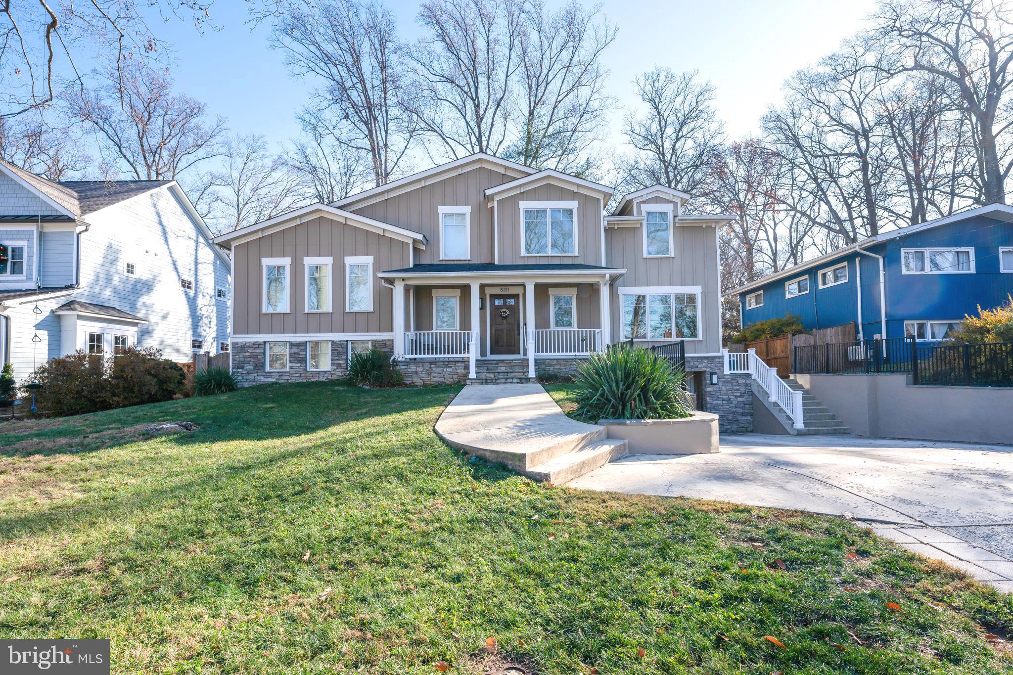 8311 Whitman Dr