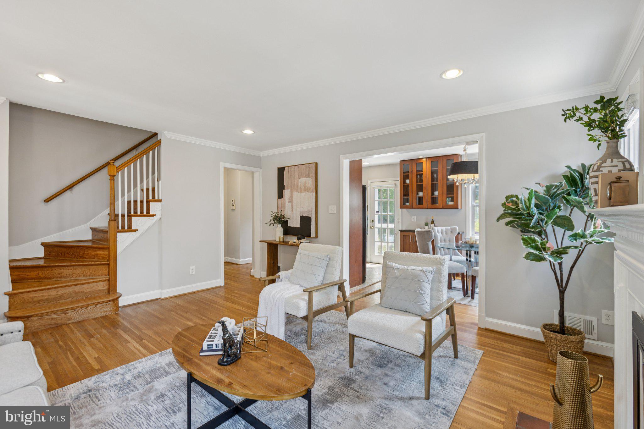 1718 Dublin Dr