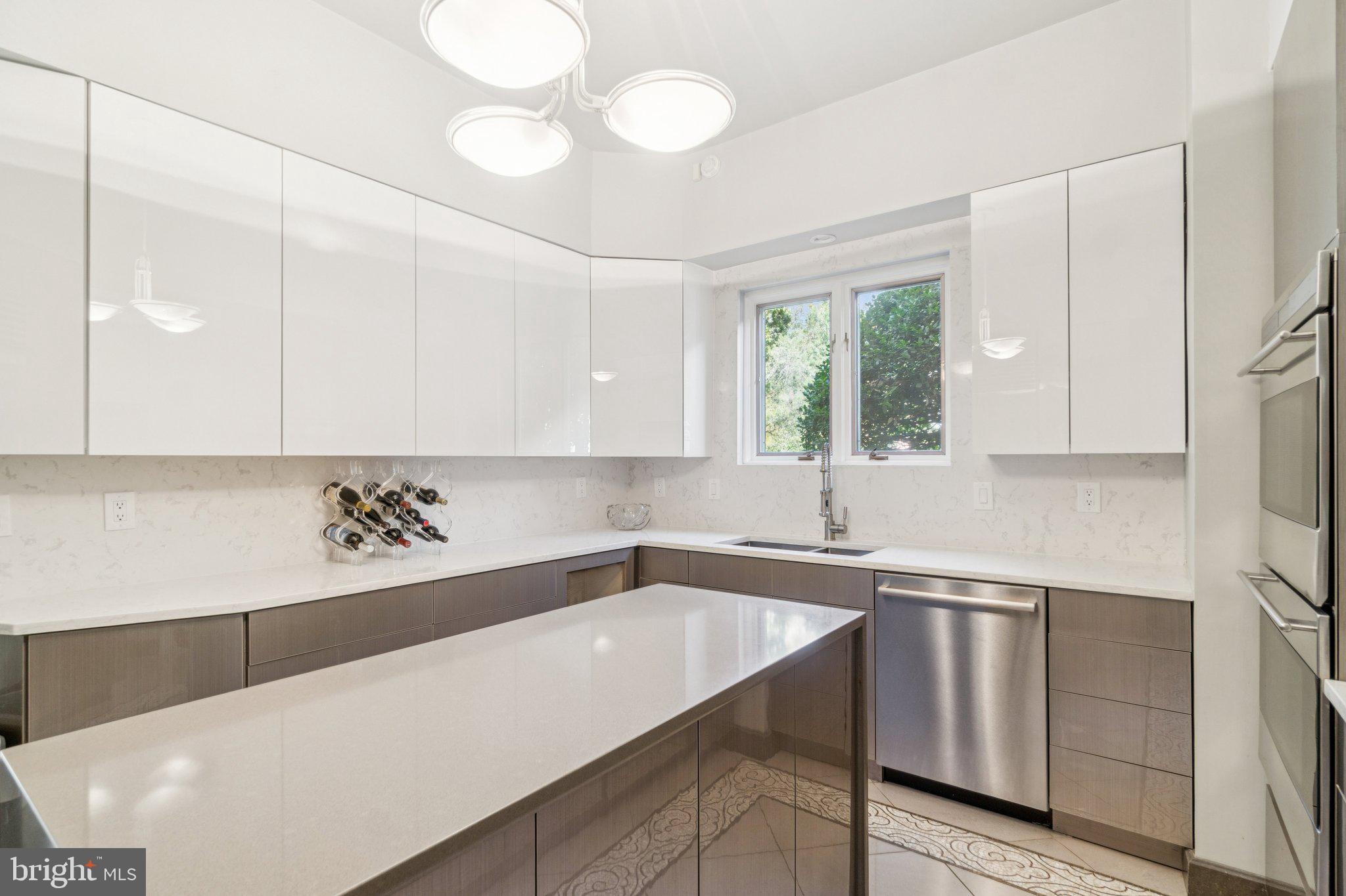 7200 CONNECTICUT AVENUE