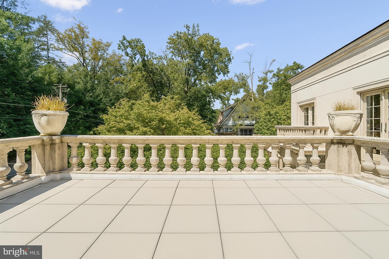 7200 CONNECTICUT AVENUE