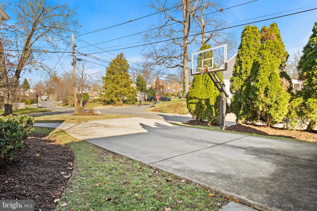 2700 SPENCER ROAD