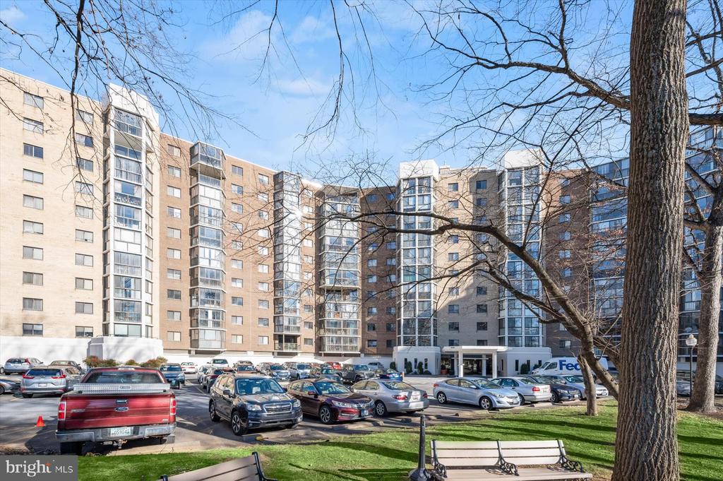 15107 INTERLACHEN DRIVE 2-725