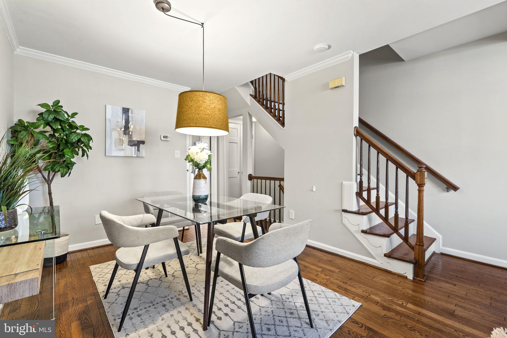 505 Colecroft Ct