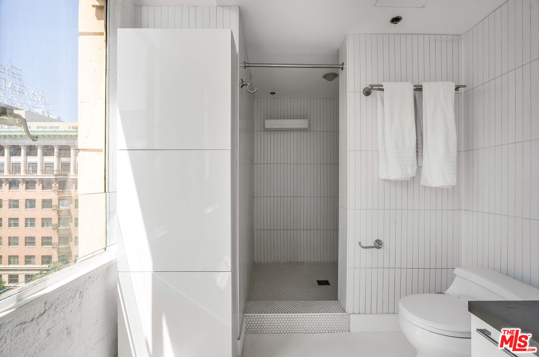 6253 Hollywood Blvd Unit: 901