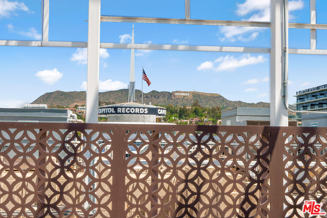 6253 Hollywood Blvd Unit: 901