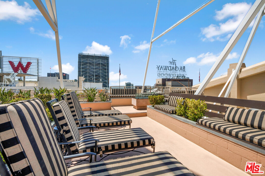 6253 Hollywood Blvd Unit: 901