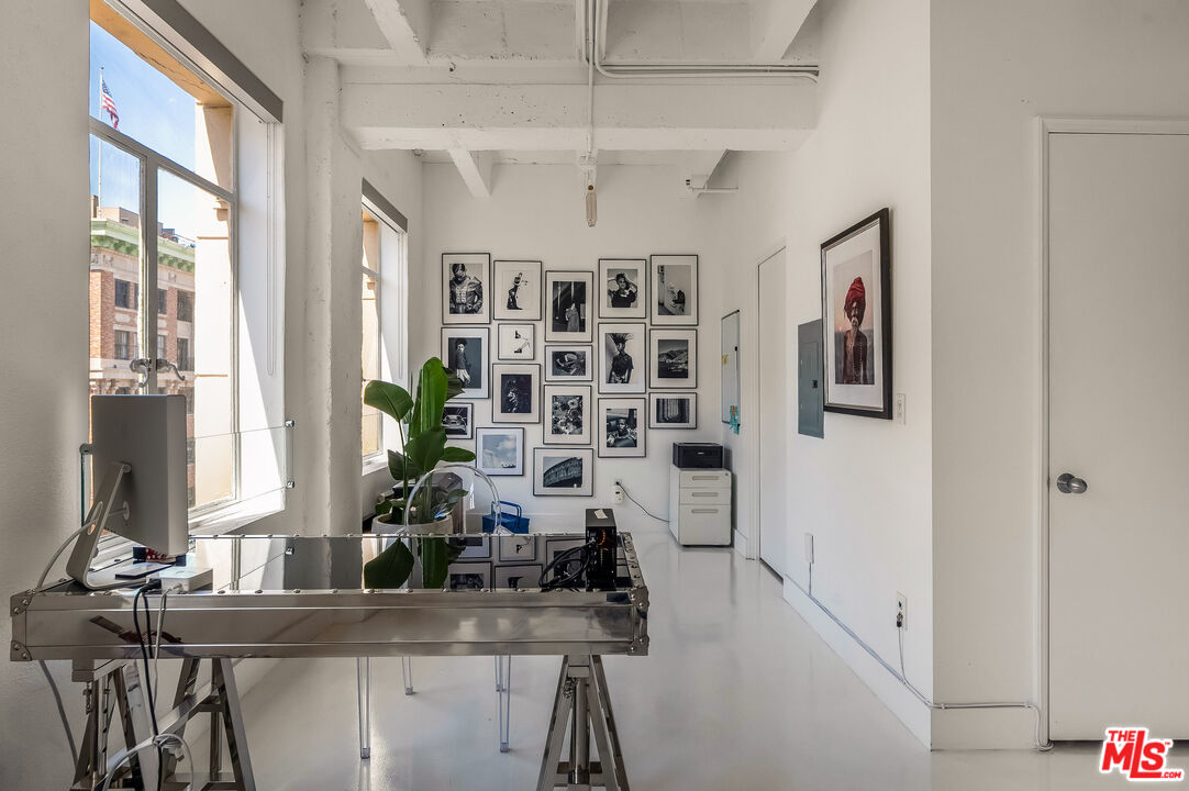 6253 Hollywood Blvd Unit: 901