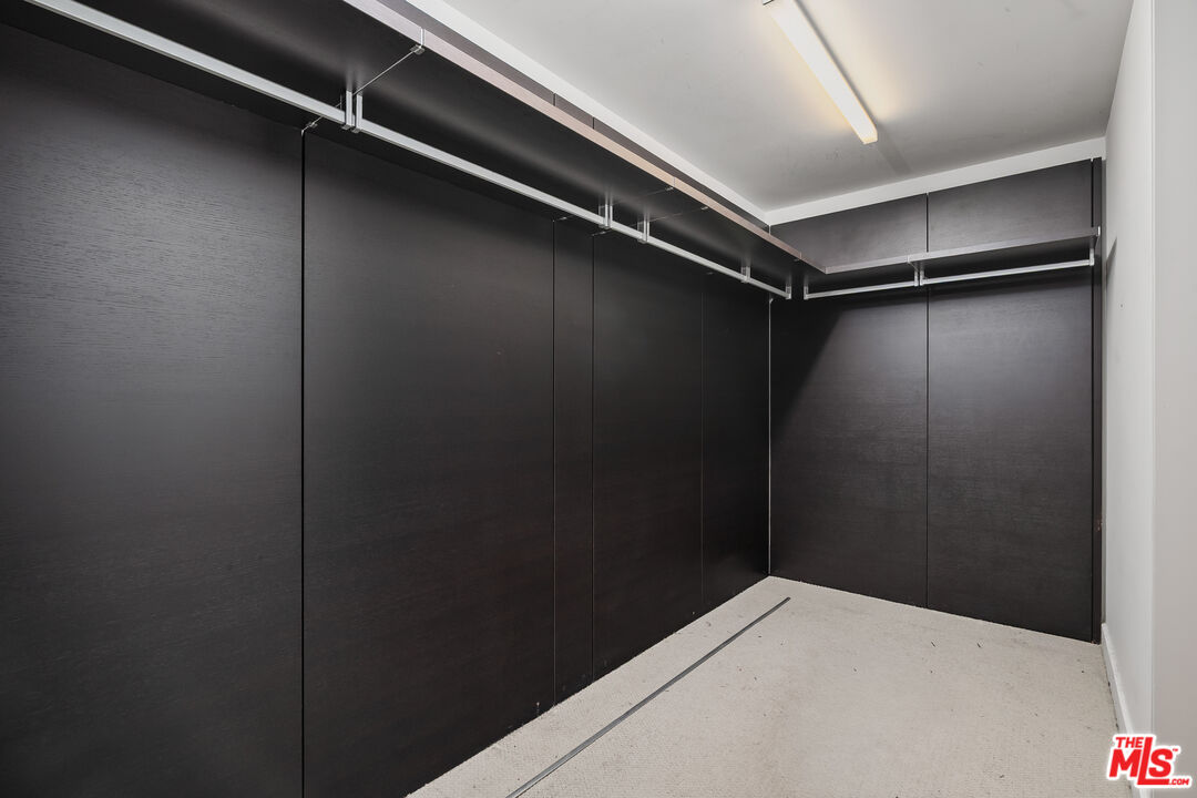 6250 Hollywood Blvd Unit: 11H