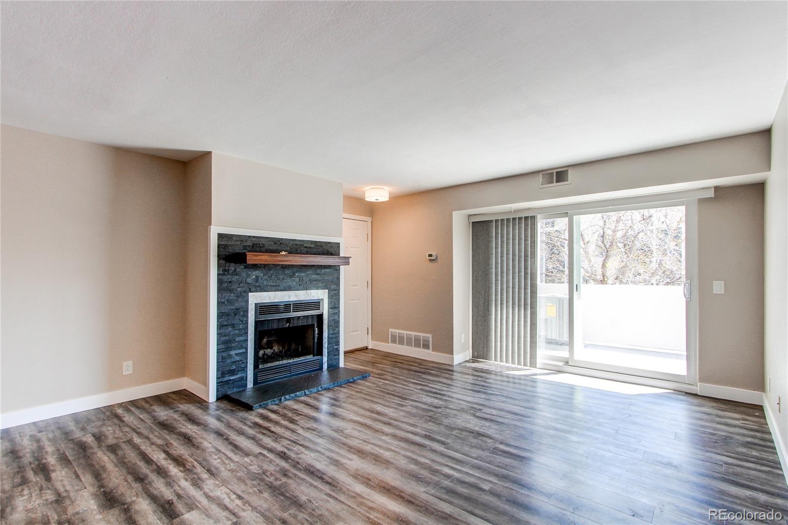 5250 S Huron Way Unit: 10-207