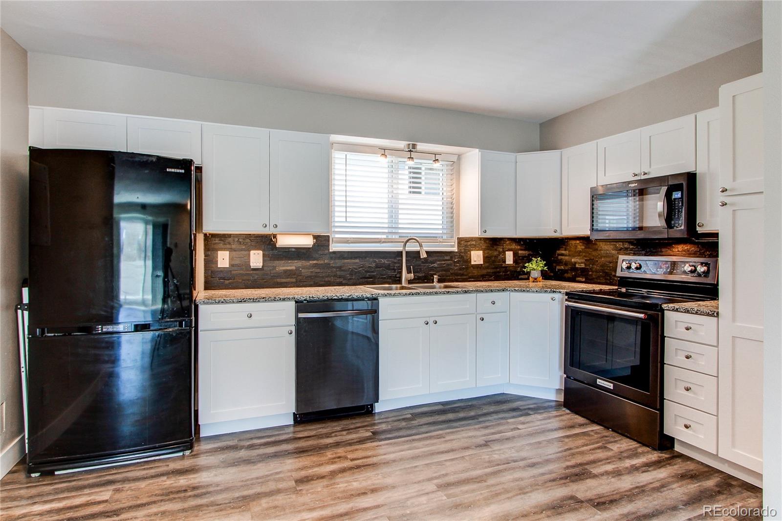 5250 S Huron Way Unit: 10-207