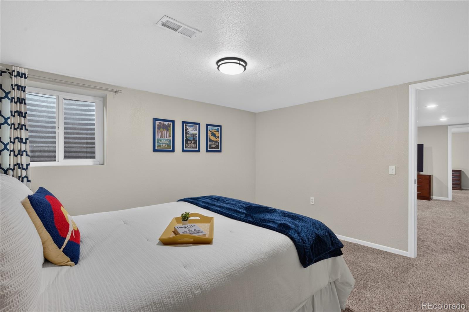 7650 S Kit Carson Drive