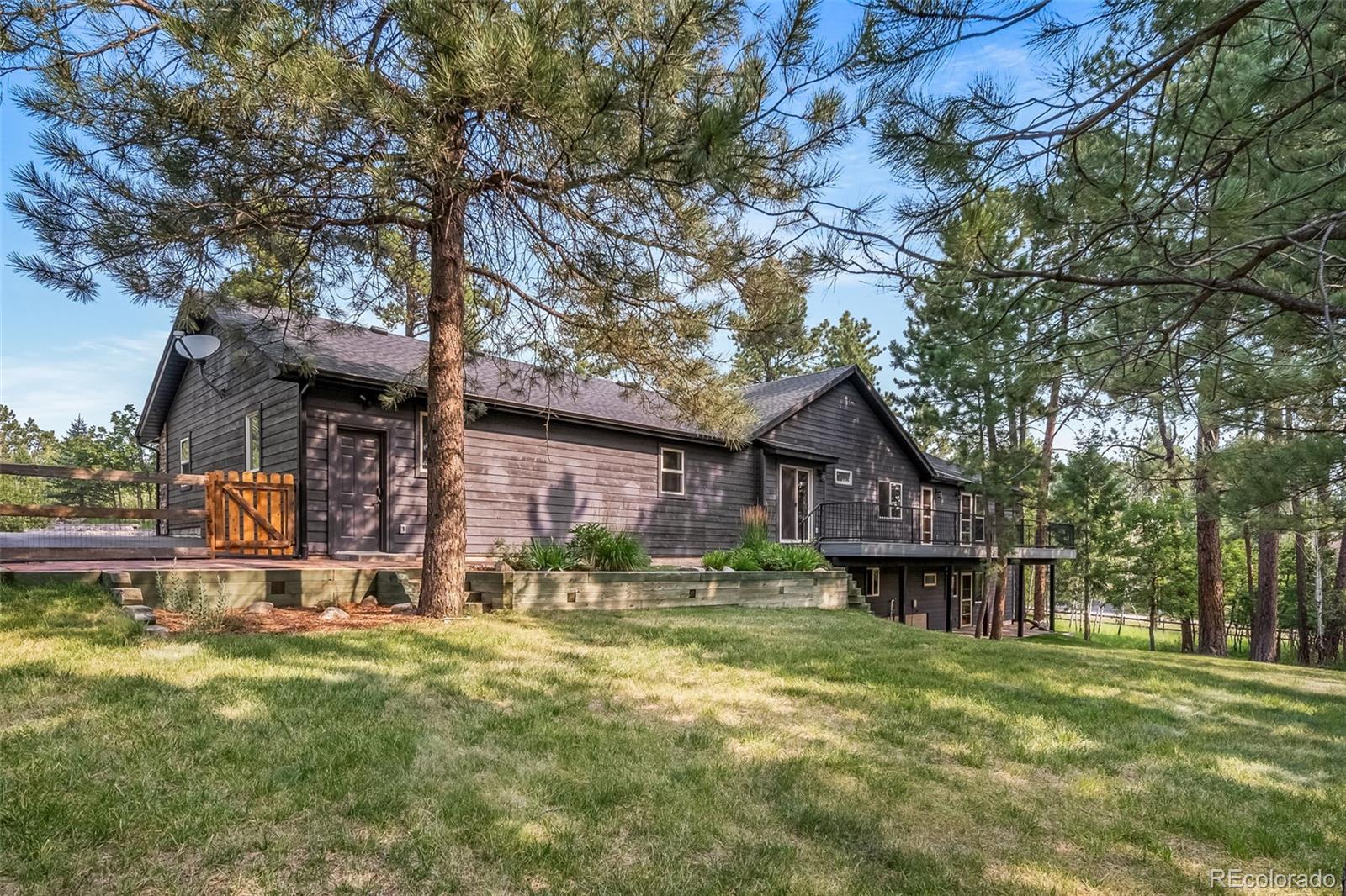 7596 Rollins Drive