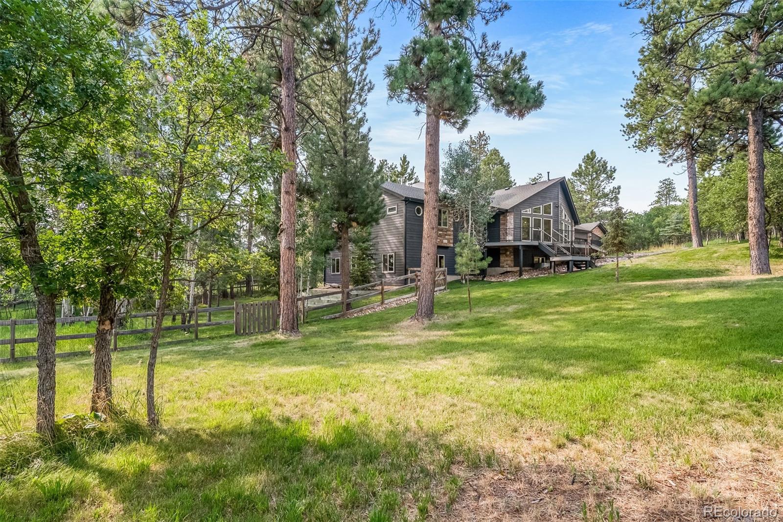 7596 Rollins Drive