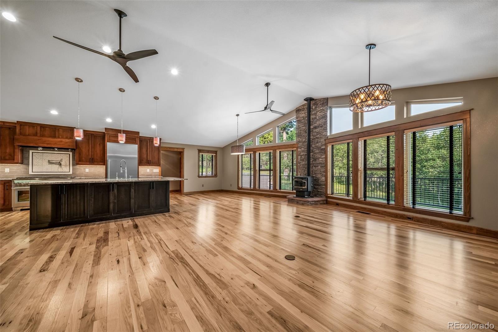 7596 Rollins Drive