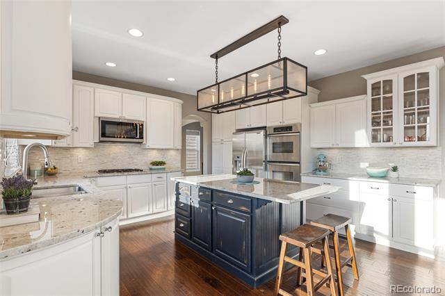 1721 Peninsula Circle