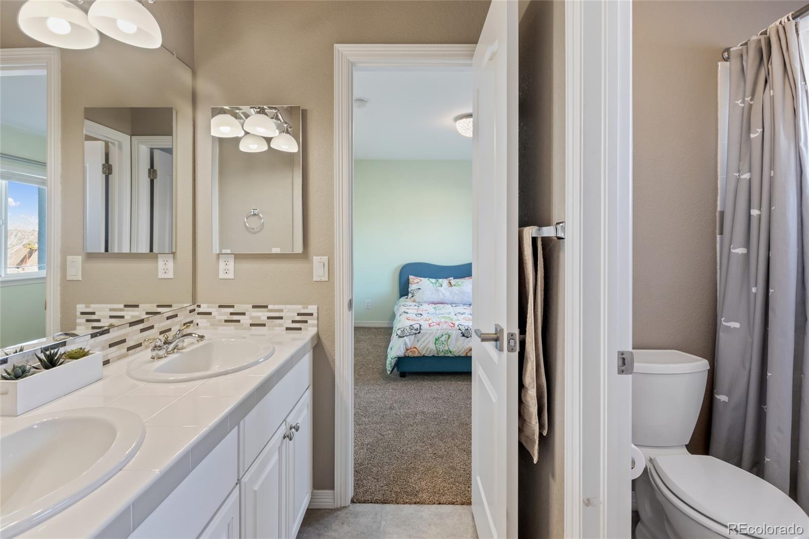 1721 Peninsula Circle