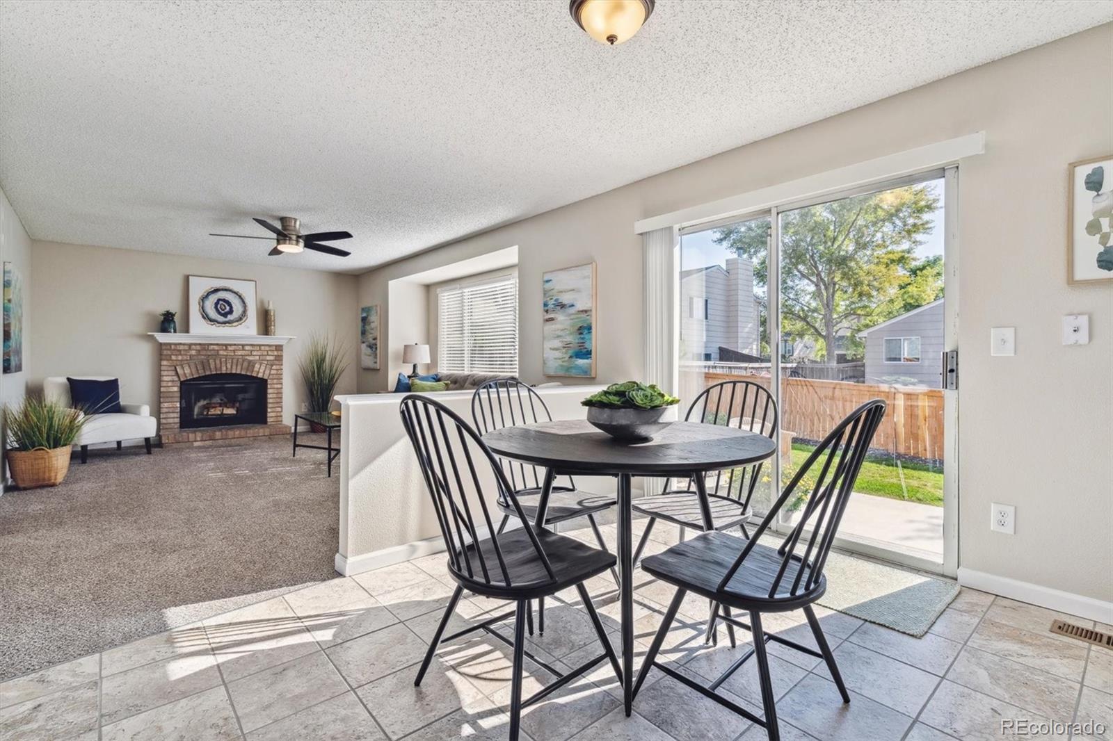 6284 Laguna Circle
