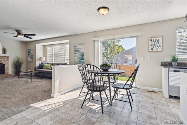 6284 Laguna Circle