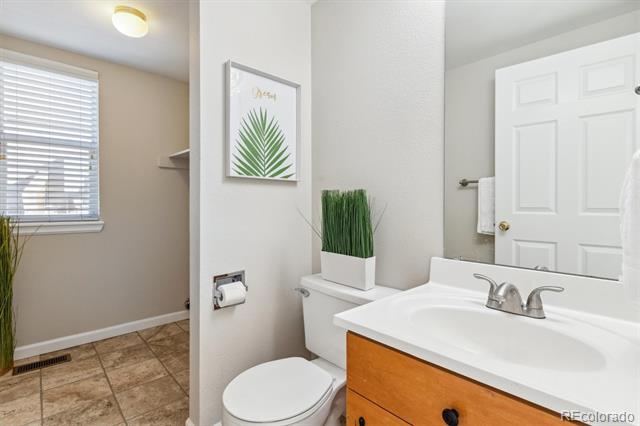 6284 Laguna Circle