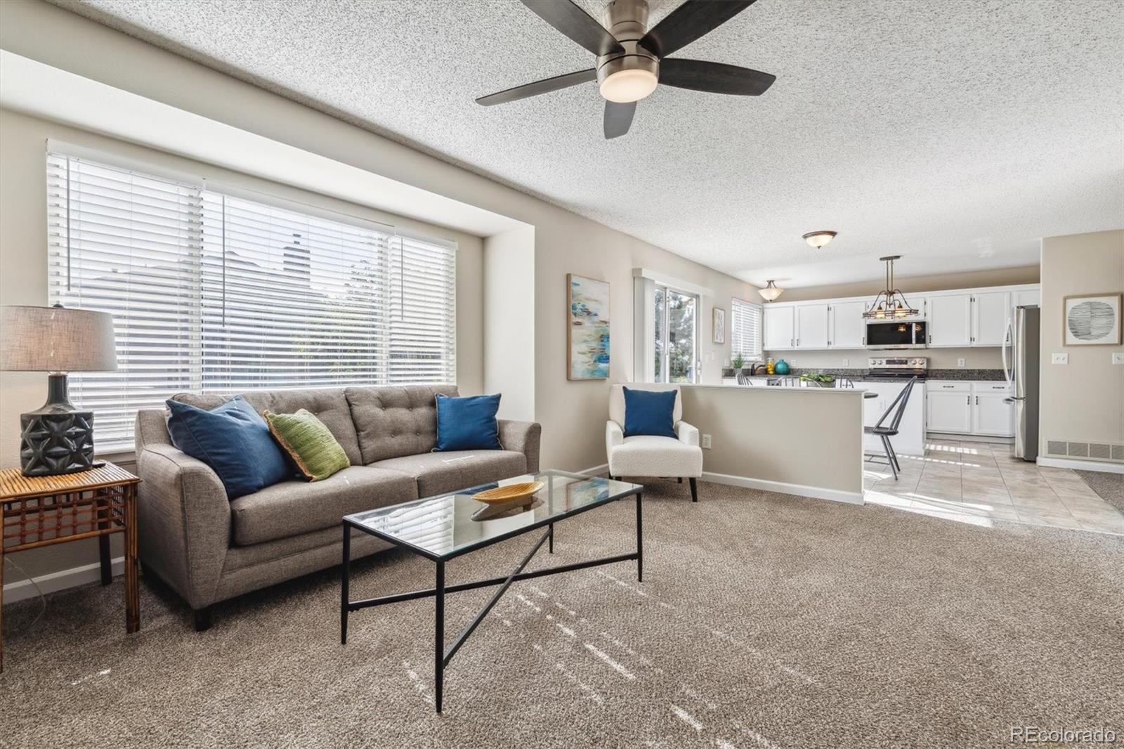 6284 Laguna Circle