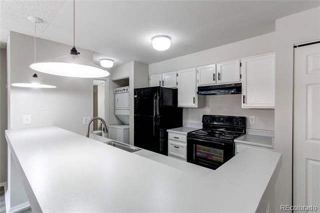 4899 S Dudley Street Unit: 15B