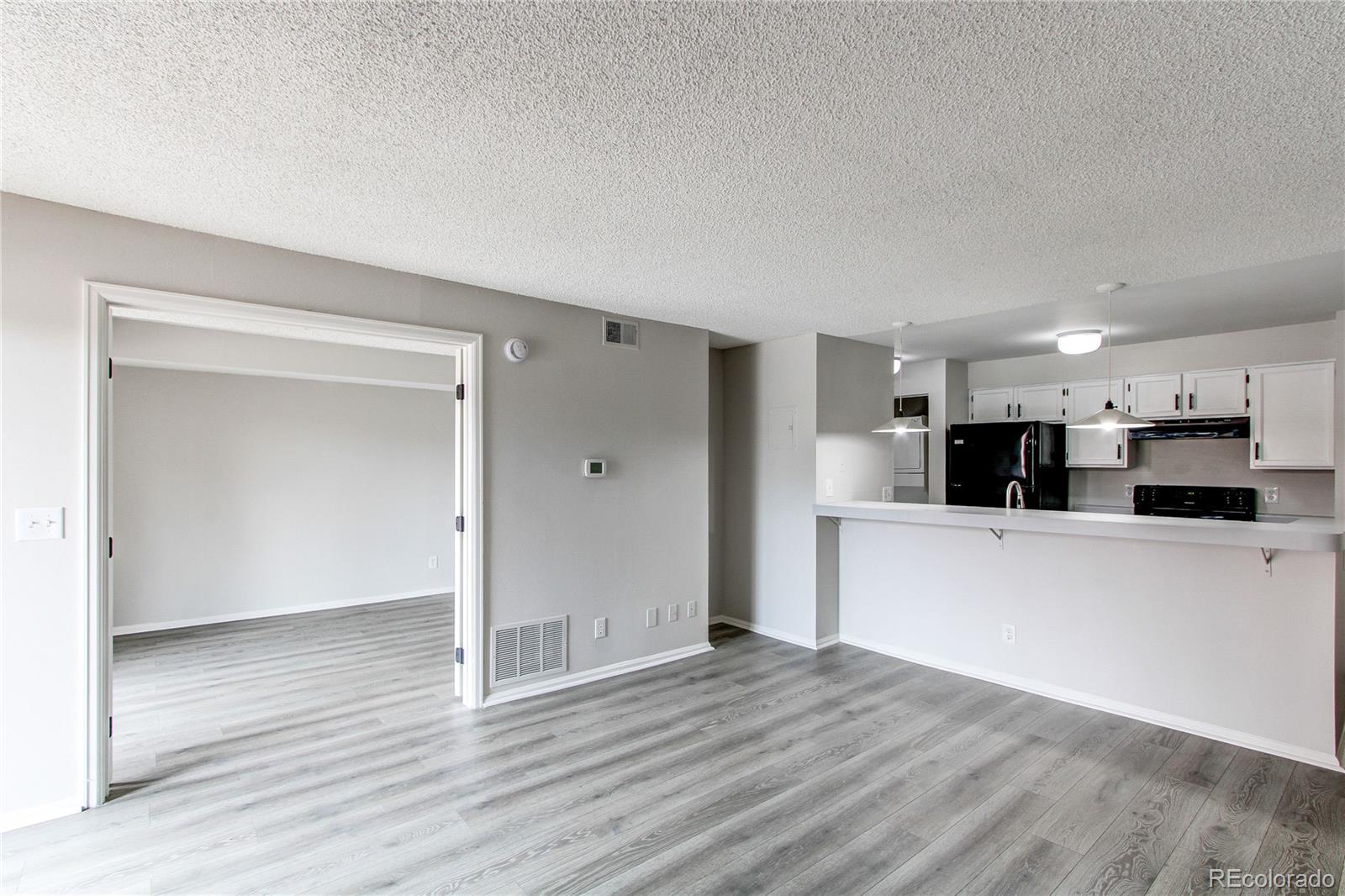 4899 S Dudley Street Unit: 15B
