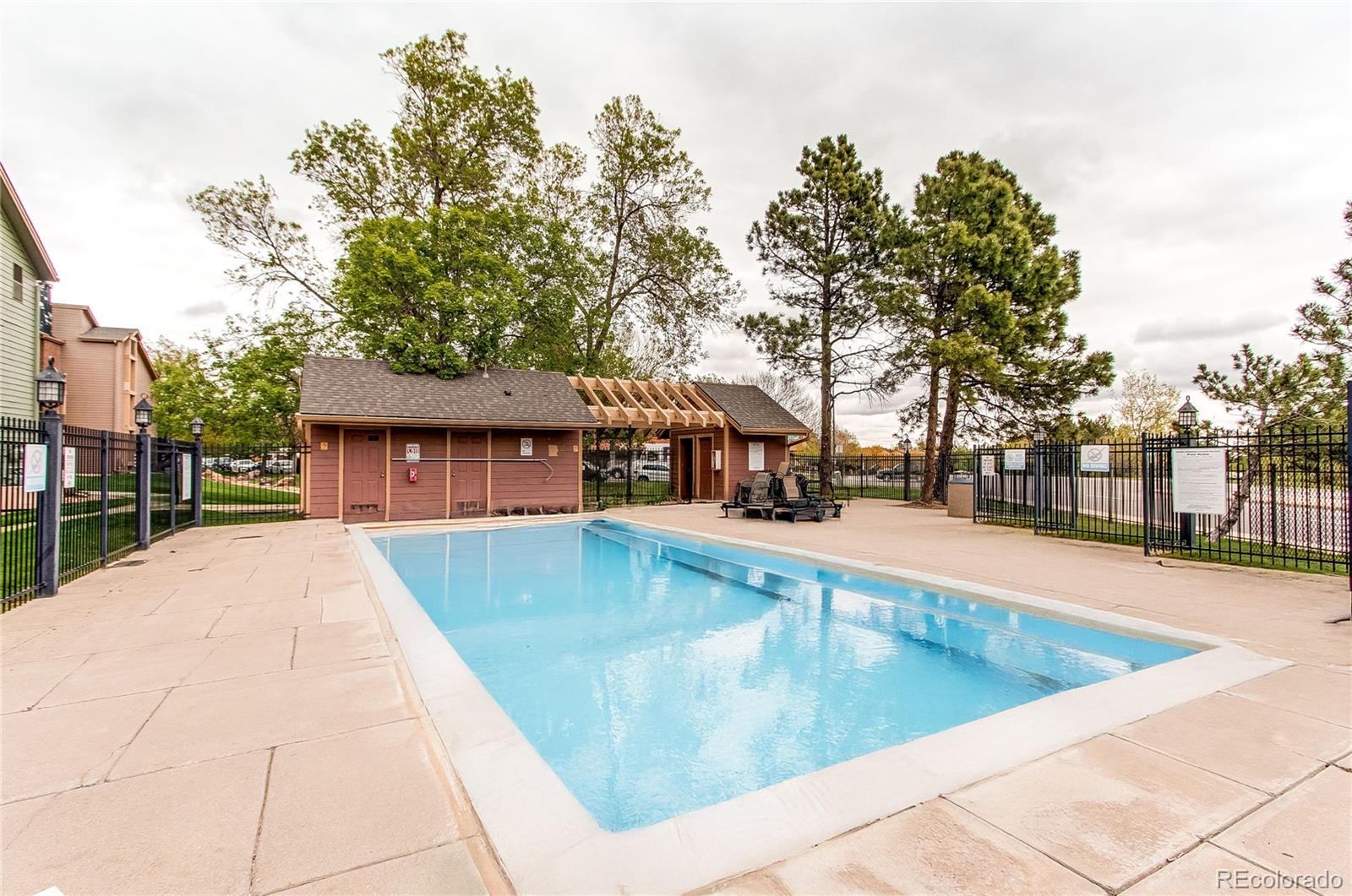 4899 S Dudley Street Unit: 15B